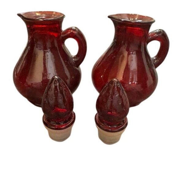 Vintage Red Glass Cruet Set With Stoppers - Picture 4 of 5